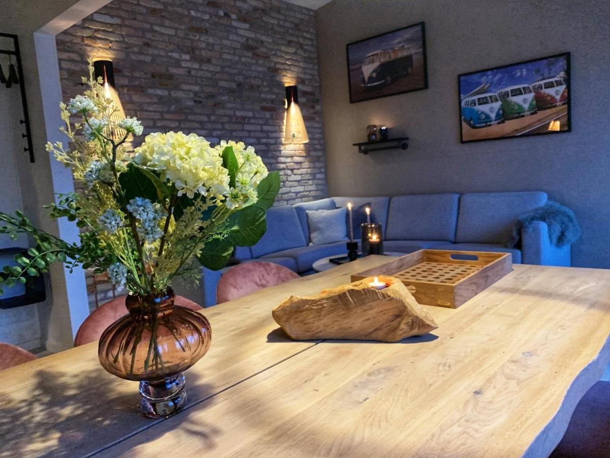 Broncks Apartment 1 - Modern 2-Bedroom In The Heart Of Tórshavn Zewnętrze zdjęcie